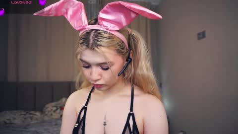 Snapshot of jettahartill chatting on November 22, 6:07 pm Daryl online show from November 22, 6:07 pm