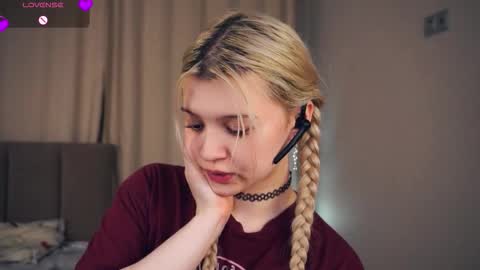 Snapshot of jettahartill chatting on November 24, 6:29 pm Daryl online show from November 24, 6:29 pm