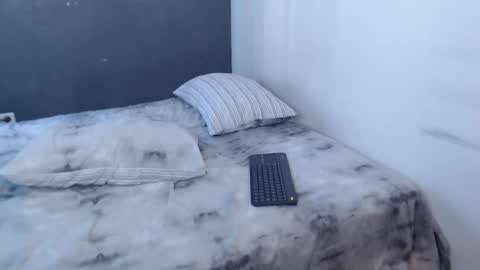 jey_foxx online show from April 16, 8:09 pm