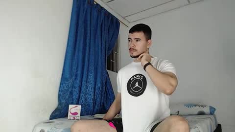 Juan David online show from October 8, 11:08 am