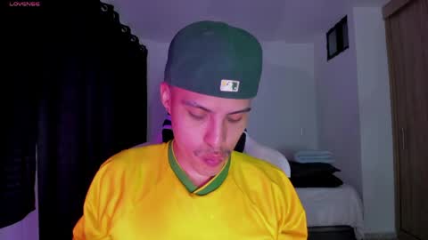 Jeyden Camilo online show from May 2, 2:16 am