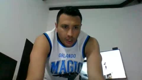 Snapshot of jeydidagarr chatting on May 31, 4:31 am jeydidagarr online show from May 31, 4:31 am