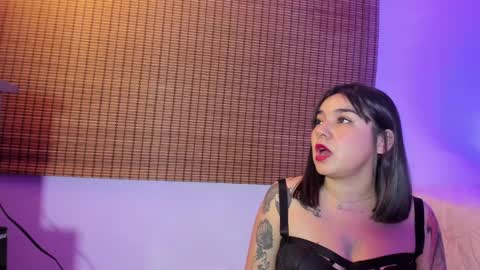 Snapshot of jeylee_ chatting on September 20, 4:13 am Jeyy online show from September 20, 4:13 am