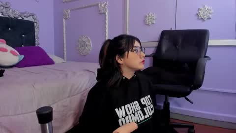 Snapshot of jeylee_ chatting on September 30, 11:48 am Jeyy online show from September 30, 11:48 am