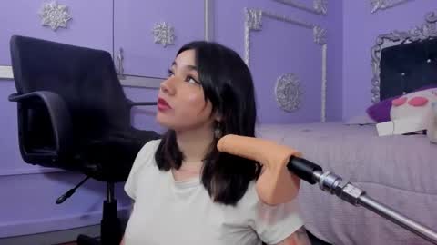 Snapshot of jeylee_ chatting on November 24, 12:38 pm Jeyy online show from November 24, 12:38 pm