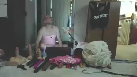 Nasty Cumslut online show from October 12, 2:49 pm