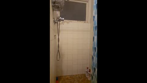 jglarsbel online show from March 31, 8:37 am