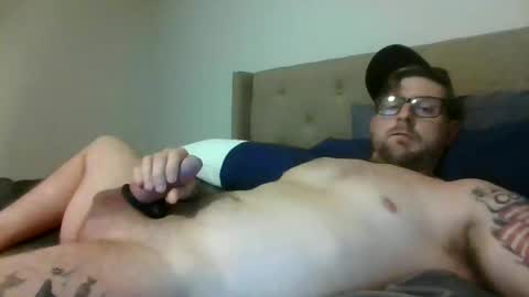 Snapshot of jhart123456 chatting on January 3, 2:54 am jhart123456 online show from January 3, 2:54 am