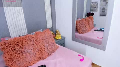 Snapshot of jhasly_am chatting on September 21, 11:45 am jhasly online show from September 21, 11:45 am