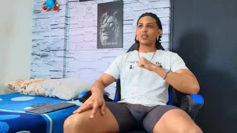 Snapshot of jhay_wheeler777 chatting on September 20, 4:19 pm jhay_wheeler777 online show from September 20, 4:19 pm