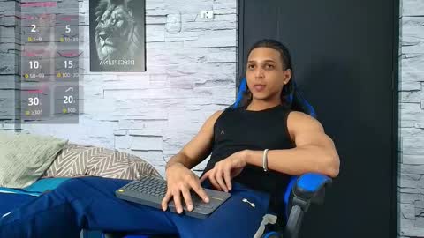 Snapshot of jhay_wheeler777 chatting on November 8, 5:07 am jhay_wheeler777 online show from November 8, 5:07 am