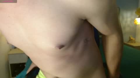 Snapshot of jheidertwink chatting on January 31, 9:48 am Jheider R. online show from January 31, 9:48 am