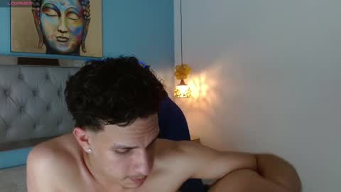 Snapshot of jheidertwink chatting on February 12, 8:27 am Jheider R. online show from February 12, 8:27 am