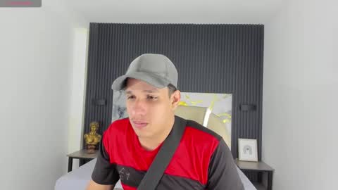 Snapshot of jheidertwink chatting on September 11, 12:27 pm Jheider R. online show from September 11, 12:27 pm