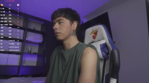 Snapshot of jhn_morghan chatting on December 2, 5:19 pm Morghan online show from December 2, 5:19 pm