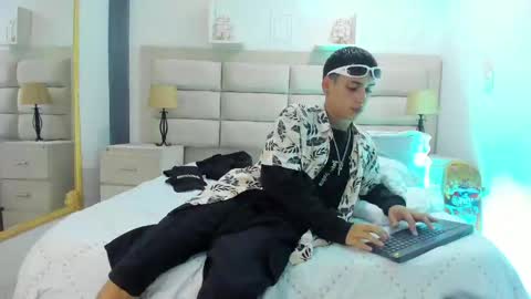 Snapshot of jhoanleandro chatting on February 7, 4:16 am jhoanleandro online show from February 7, 4:16 am