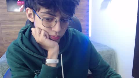 Jhoel online show from January 11, 12:50 pm