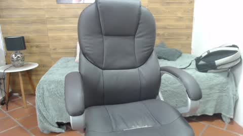 Jhoel online show from January 17, 6:44 pm