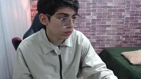 Jhoel online show from February 16, 12:21 pm