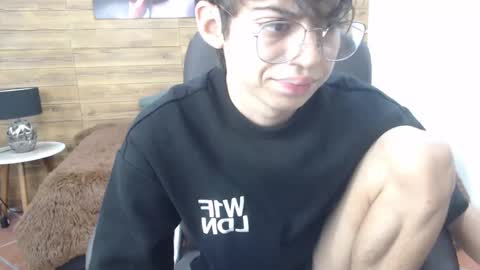 Jhoel online show from March 8, 12:41 pm