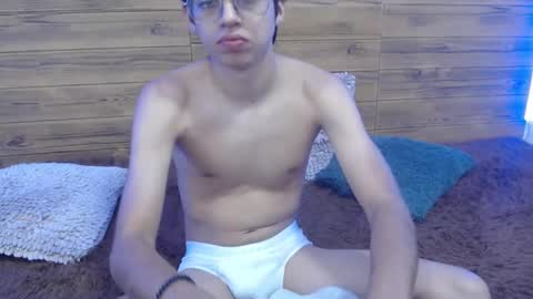 Jhoel online show from March 12, 3:40 pm