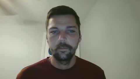 jholls online show from February 22, 6:41 pm