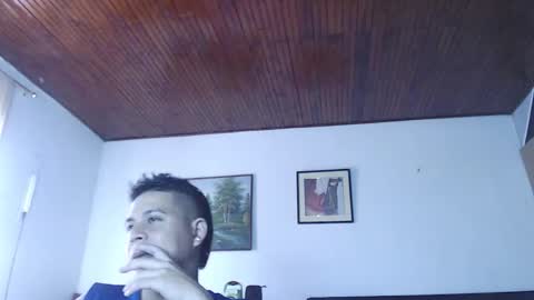 jhon tommy online show from January 17, 3:22 pm