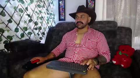 Snapshot of jhondick609 chatting on February 1, 6:51 pm JhonD online show from February 1, 6:51 pm