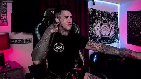 jhonny_ackerman online show from December 4, 4:32 am