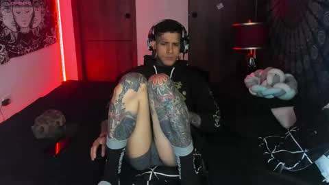 jhonny_ackerman online show from November 26, 1:17 am