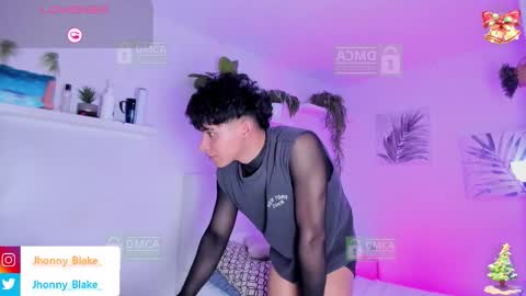 JHONNATHAN online show from November 26, 9:49 pm