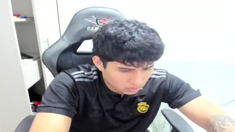 jhonny_dickm online show from October 13, 1:16 am