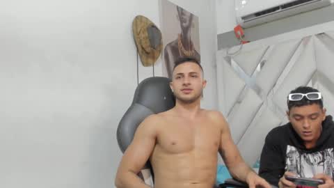 jhonny online show from January 16, 9:48 am