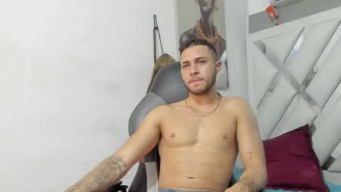 jhonny online show from January 23, 7:11 am