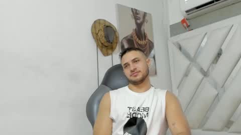 jhonny online show from January 31, 10:10 am