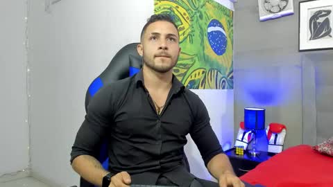 Snapshot of jhonny_flames7 chatting on November 17, 4:18 am jhonny online show from November 17, 4:18 am