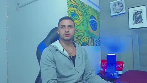 Snapshot of jhonny_flames7 chatting on December 3, 3:25 am jhonny online show from December 3, 3:25 am