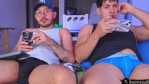 jhonny and friend online show from November 17, 3:51 pm