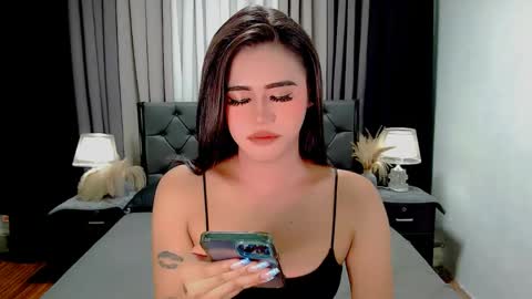 julie online show from April 21, 12:23 am