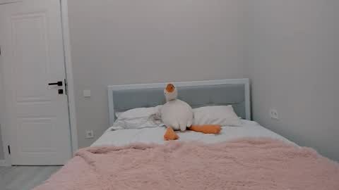 yuna online show from October 12, 1:54 pm