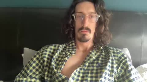 Jigz1986 online show from February 19, 12:00 pm