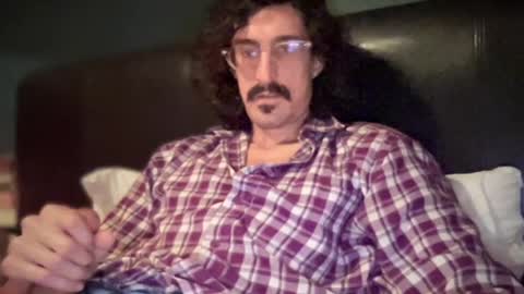 Snapshot of jiggz1986 chatting on May 1, 11:20 pm Jigz1986 online show from May 1, 11:20 pm