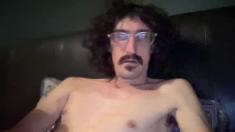 Snapshot of jiggz1986 chatting on June 1, 1:07 am Jigz1986 online show from June 1, 1:07 am
