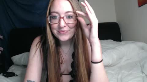 Snapshot of jilliangiselle chatting on January 14, 4:36 am jilliangiselle online show from January 14, 4:36 am