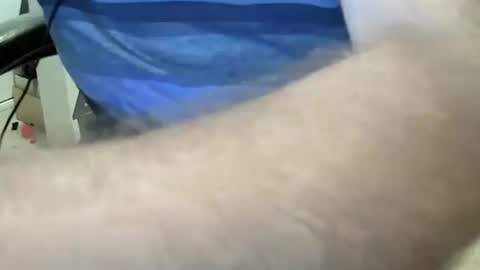 Snapshot of jim74122 chatting on January 6, 12:59 am jim74122 online show from January 6, 12:59 am