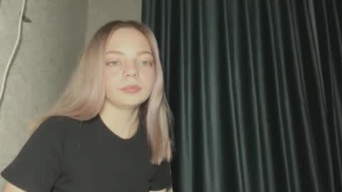 Steff online show from November 25, 6:52 pm