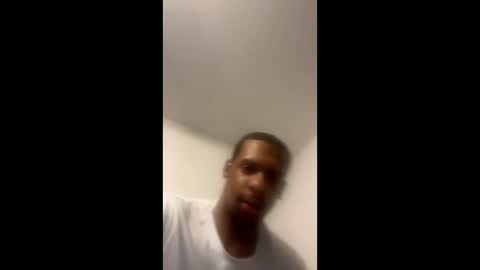 Snapshot of jimmytatto33 chatting on January 17, 6:57 am jimmytatto33 online show from January 17, 6:57 am