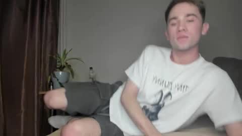 Snapshot of jimyti_bad_boy chatting on November 22, 12:20 am jimyti_bad_boy online show from November 22, 12:20 am