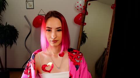 Snapshot of jinx_boom chatting on February 4, 8:24 am jinx_boom online show from February 4, 8:24 am