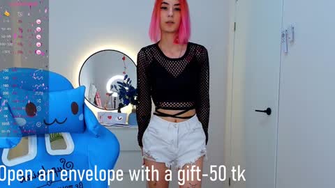 Snapshot of jinx_boom chatting on February 8, 11:22 am jinx_boom online show from February 8, 11:22 am